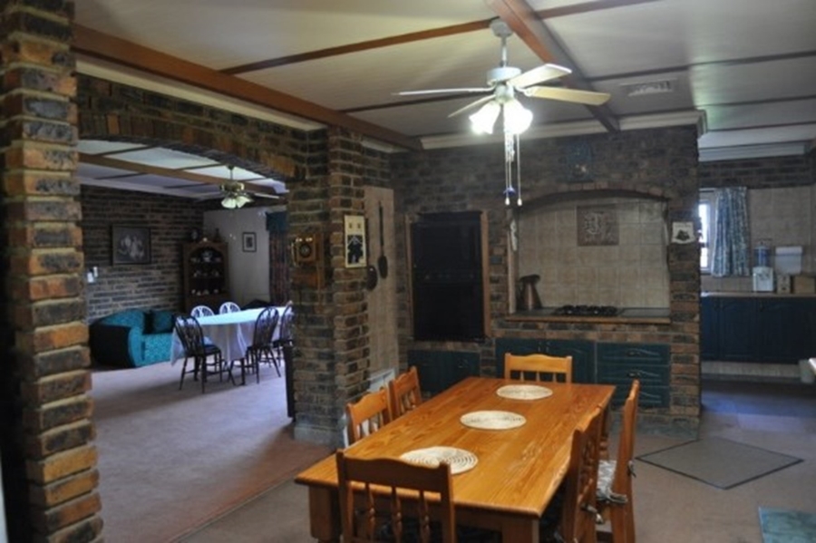 9 Bedroom Property for Sale in Vaaldam SH Free State